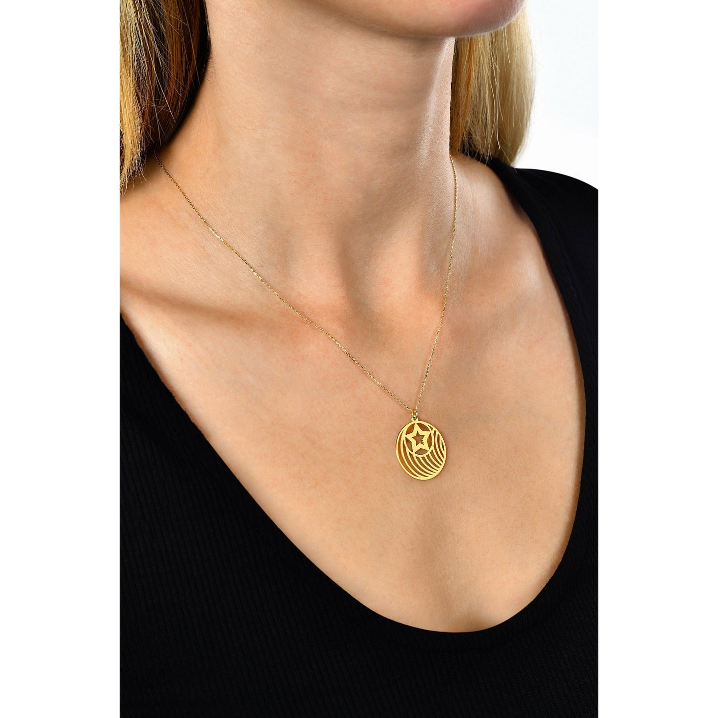 Special Design Gift 14k Gold Line Locket Star Necklace